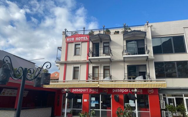 Отель Nur Suites & Hotels вид на фасад