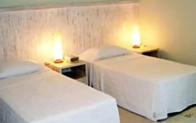 Farol de Itapuã Praia Hotel