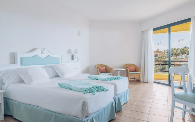 Iberostar Waves Playa Gaviotas -All Inclusive