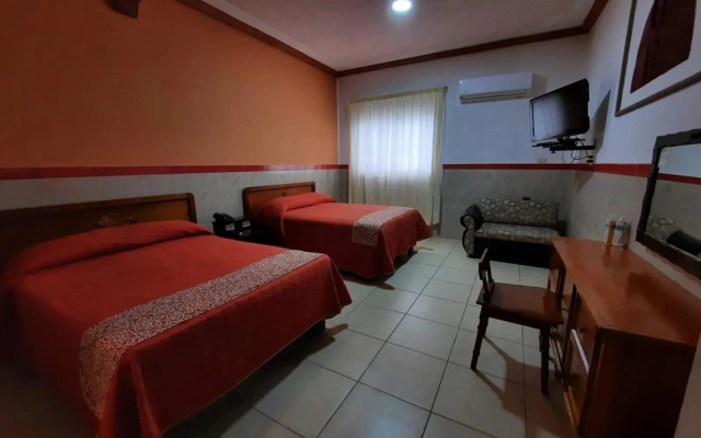 Hotel San Fernando