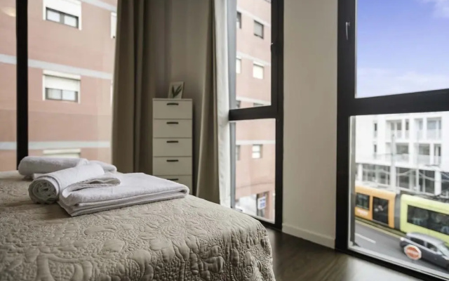 Stylish + Chic City Ap. *WiFi *Netflix