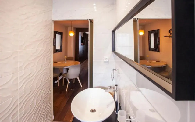 Facadoro Luxury Apartments