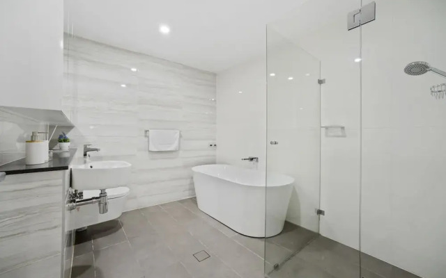 Self Contained Apartment In Tranquil Neighbourhood