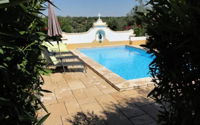 Monte dos Aroeirais
