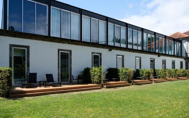 Отель Furnas Boutique Hotel - Thermal & Spa Португалия, Фурнаш - 1 отзыв об отеле, цены и фото номеров - забронировать отель Furnas Boutique Hotel - Thermal & Spa онлайн вид на фасад