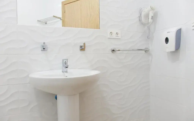 Hostal Montemayor