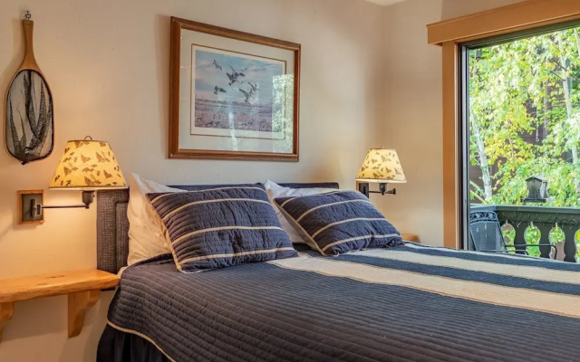Edelweiss 223B - 2 Br Condo