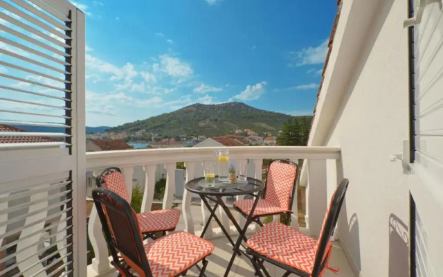 Villa Maros