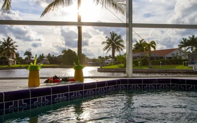 Paradise-View