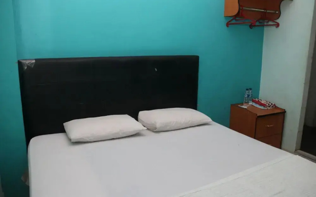 Wisma Sunshine by OYO Rooms