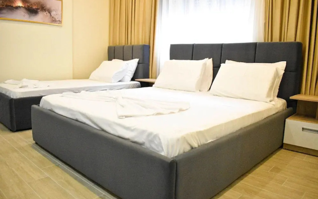 Hotel DelMar