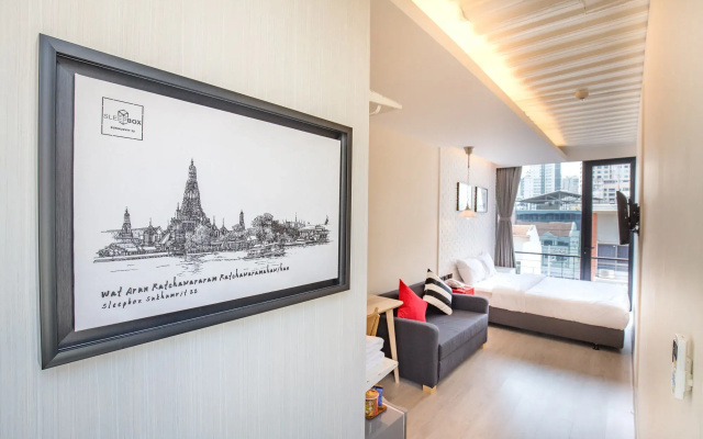 Sleep Box Sukhumvit 22