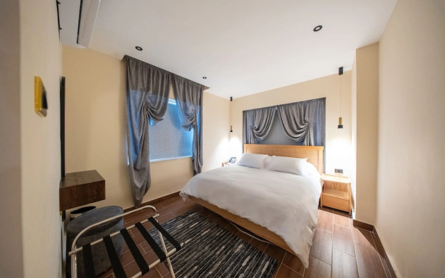 B Suites Boutique Hotel