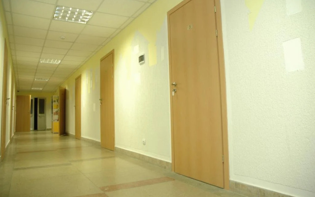 Yellow House Hostel