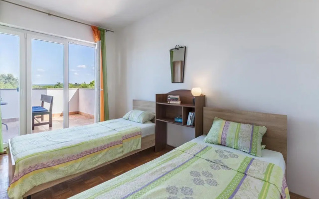Awesome Home in Pula With Wifi and 2 Bedrooms