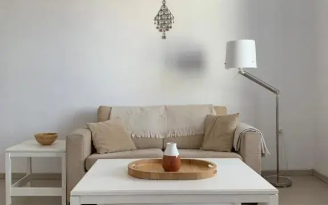 Chelidóni House: Studio Apartment with Stunning Seaview
