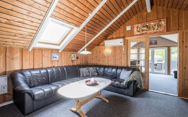 4 Person Holiday Home in Hemmet