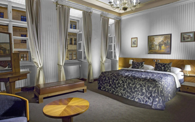 Hotel Pod Vezi