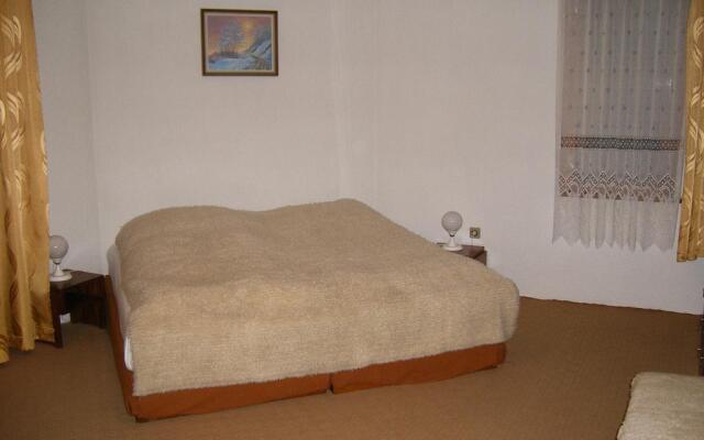 Отель Guest House Riben Dar Болгария, Смолян - отзывы, цены и фото номеров - забронировать отель Guest House Riben Dar онлайн комната для гостей