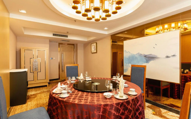 Mingcheng Jinjiang International Hotel