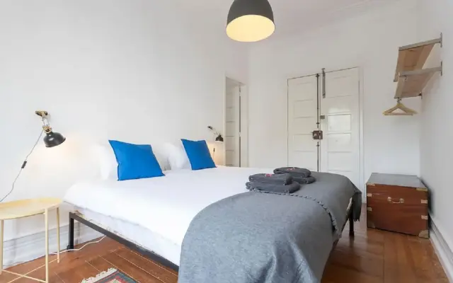 The Avenue 7 in Lisboa ciudad