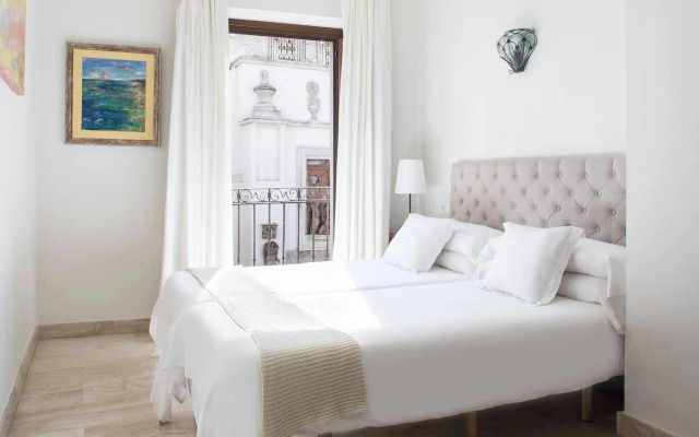 Puerta Catedral Apartments