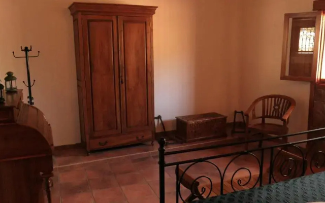 Casa Rural El Lirón