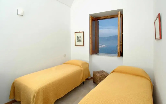 Amalfi 51