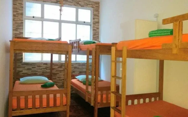 Casa de Mainha Friendly Hostel