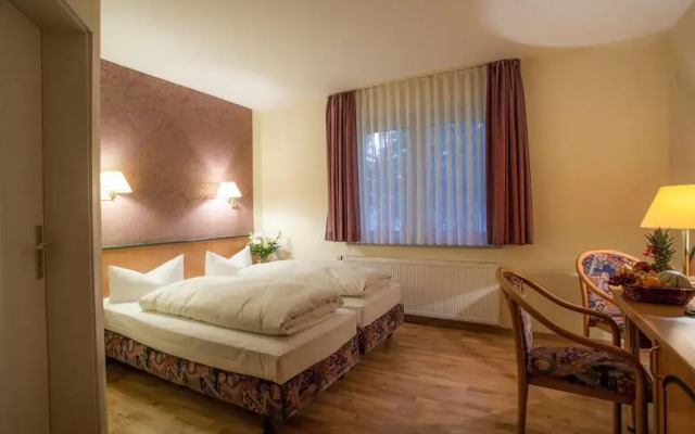 Waldsee Hotel am Wirchensee