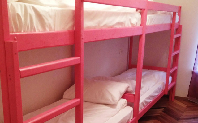 Salsa Hostel