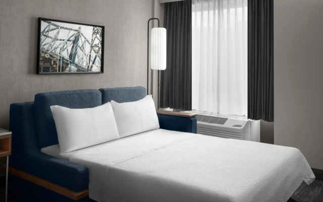 Courtyard by Marriott Pittsburgh University Center