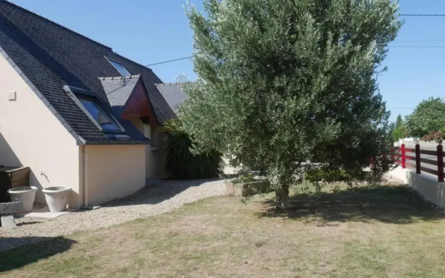 L'olivier du Cabellou, a 900 M Des Plages