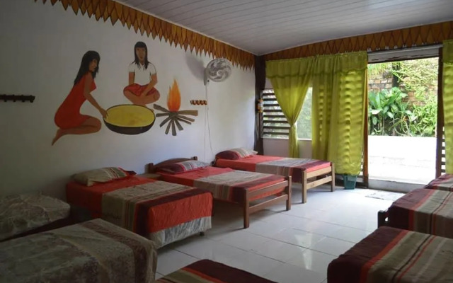 Anaira Hostel
