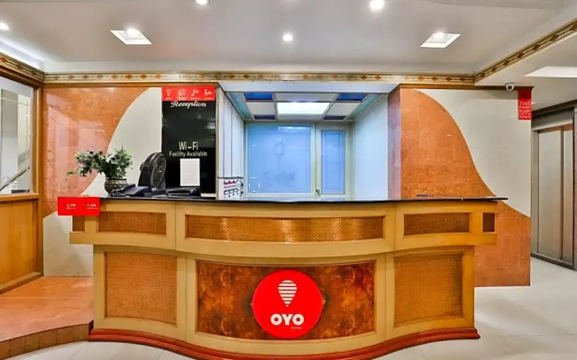 OYO 17117 Hotel Rainbow