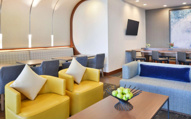 Hyatt Place Garden City