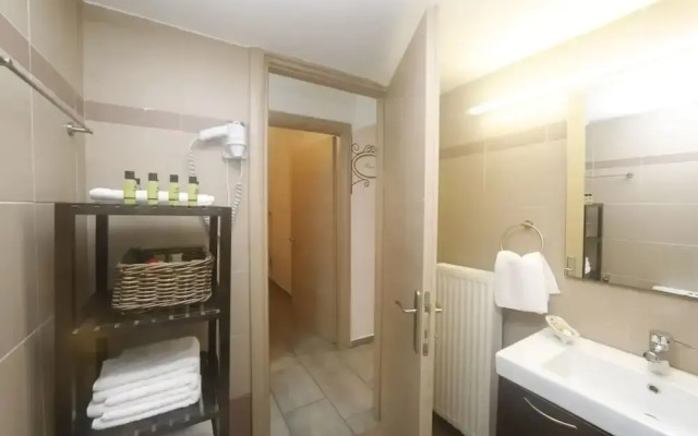 Gazi Boutique Apartment 1
