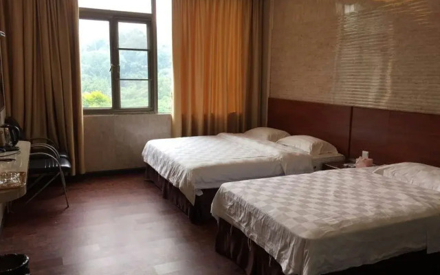 Huizhou Luofu Yixuan Hotel