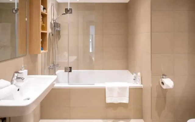 Chic 1 Bedroom Apartment With View of Shard