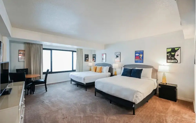 StripViewSuites at Jockey Club