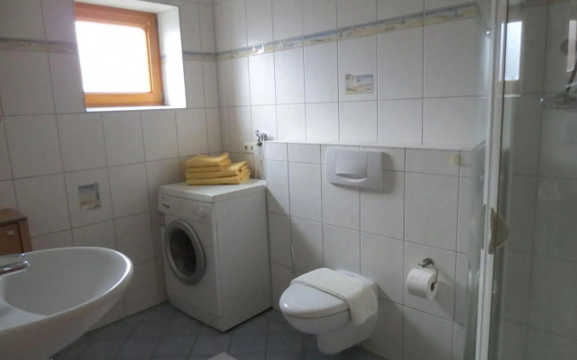 Pretty holiday apartment with an idyllic garden in Daun