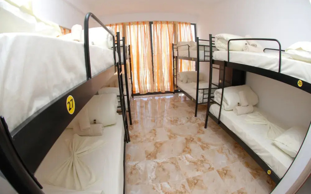 Sunset Hostel