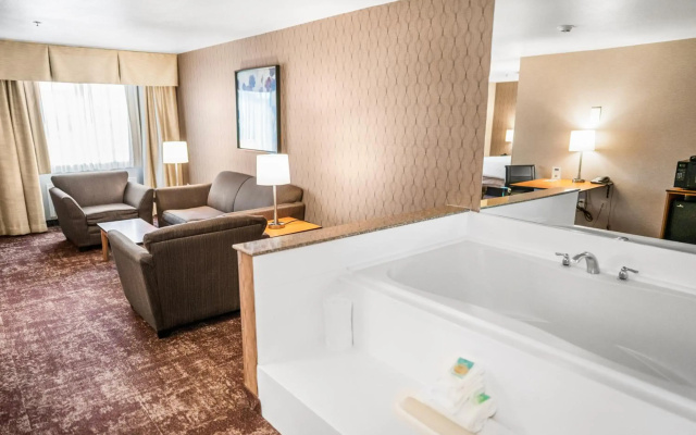 Crystal Inn Hotel & Suites West Valley City