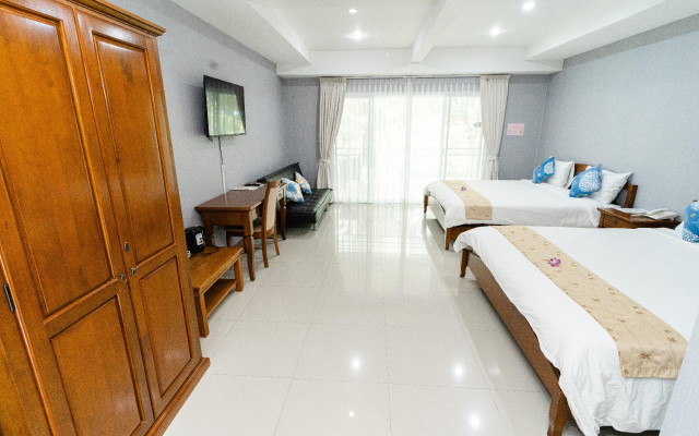 Baan Suan Khunta Golf Resort