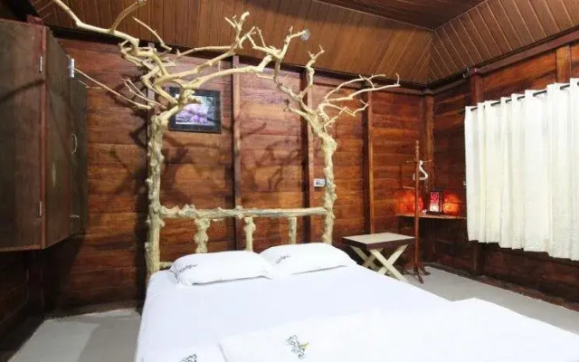 Pugmarks Jungle Resort