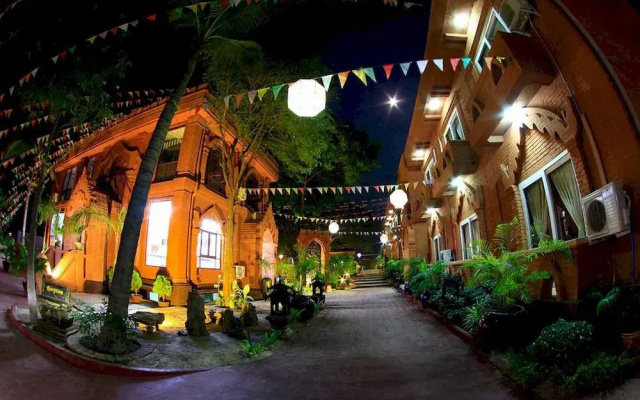 Hotel Sincere Smile Bagan