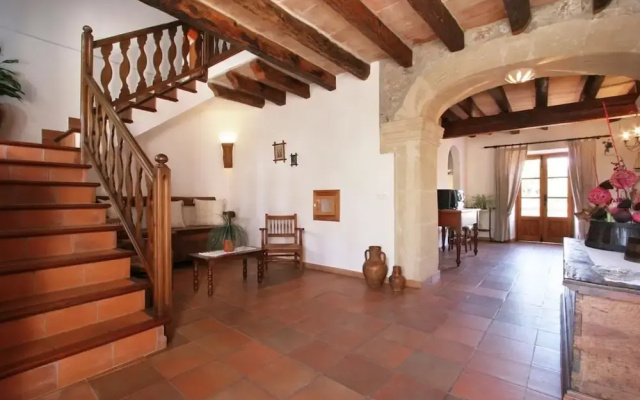 Villa - 5 Bedrooms with Pool - 103159