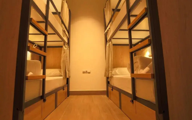 Hostel Nut