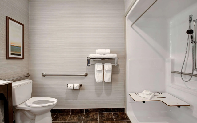 Days Inn & Suites by Wyndham Yorkton