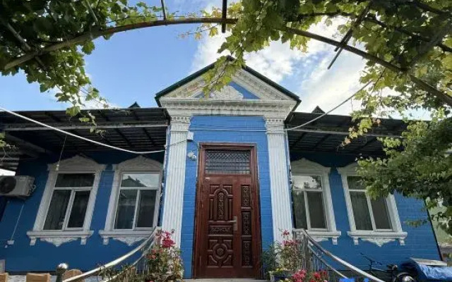 Yining Jingya Hefeng Homestay